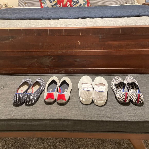 SOLD Limited Edition Cherry Ribbon Rothy’s Flats🍒 - Picture 7 of 7